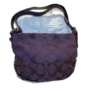 VTG Coach Soho Signature Duffle - purple - GUC